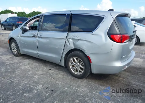 2023 Chrysler Voyager Lx z USA, uszkodzony, nr VIN 2C4RC1CG1PR520723